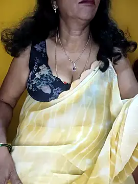 Snapshot of Maya_kannada chatting on February 20, 5:04 pm Maya kannada online show from February 20, 5:04 pm