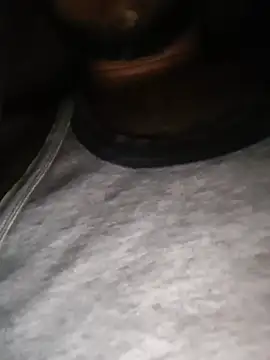 amazingboyyy12 online show from February 16, 12:42 am