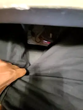 jerryrooh69 online show from March 12, 7:12 am