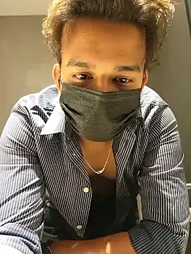 jerryrooh69 online show from March 21, 6:47 am