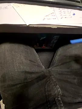 jerryrooh69 online show from March 19, 10:59 am