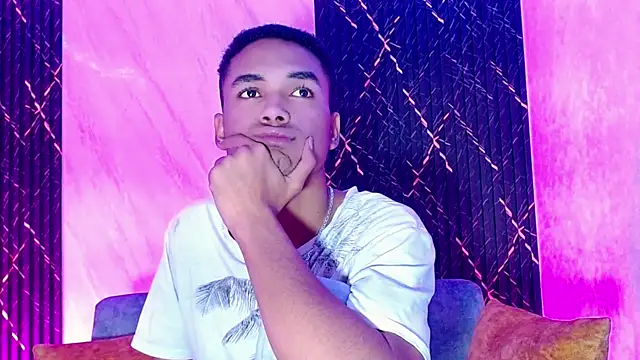 Sweet David  online show from January 12, 8:15 pm