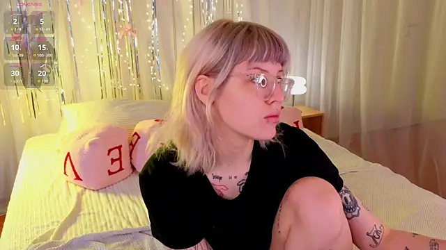 no 1dea online show from April 3, 9:16 am