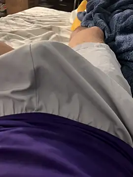 elpapigrande12 online show from February 25, 2:12 am