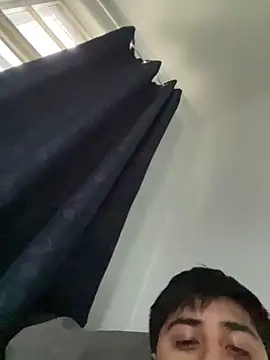 elpapigrande12 online show from March 3, 6:04 pm