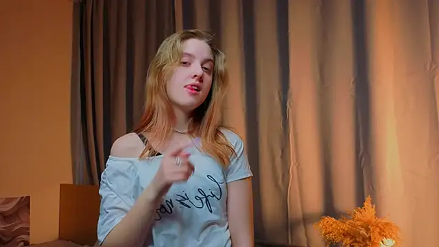 RennaHettes online show from March 15, 1:12 am