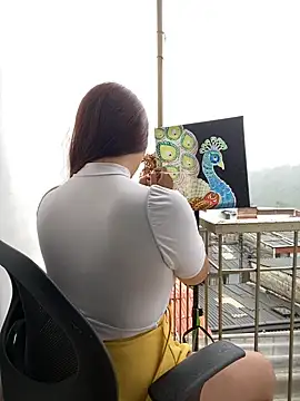 Scarlet auraa online show from April 16, 9:39 pm