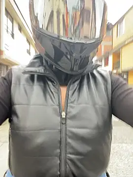 Scarlet auraa online show from February 20, 9:17 pm