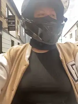 Scarlet auraa online show from February 26, 6:19 pm