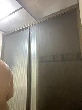 Scarlet auraa online show from April 9, 7:42 pm