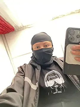 Scarlet auraa online show from March 28, 6:42 pm