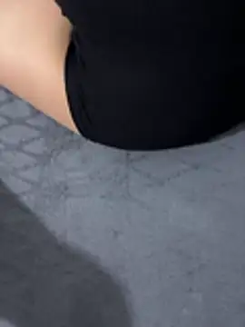 Snapshot of duyenem2k chatting on March 30, 3:02 pm duyenem2k online show from March 30, 3:02 pm