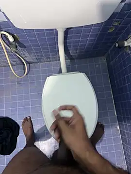 KneelForAlpha online show from April 5, 12:39 am