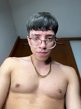 Snapshot of ArthurDavies_ chatting on February 25, 9:20 am ArthurDavies online show from February 25, 9:20 am