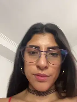 moronoiroficial online show from February 11, 7:03 pm