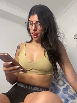 moronoiroficial online show from February 19, 10:45 am