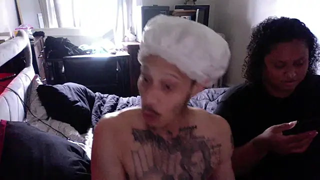 Ricanmrmarcus online show from July 7, 7:50 pm