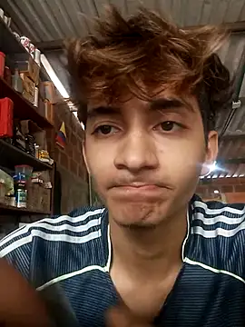 Snapshot of Andy_Kein chatting on February 18, 7:21 pm Andy Kein online show from February 18, 7:21 pm