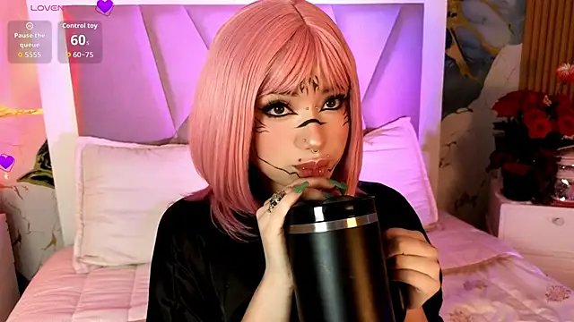 Sienna Desiree online show from March 21, 1:51 am