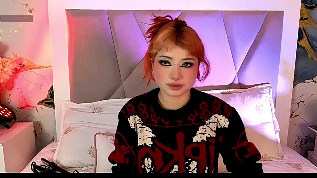 Sienna Desiree online show from March 5, 8:11 am