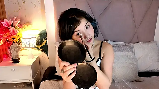 Snapshot of Sienna_Desiree chatting on June 28, 4:41 am Sienna Desiree online show from June 28, 4:41 am
