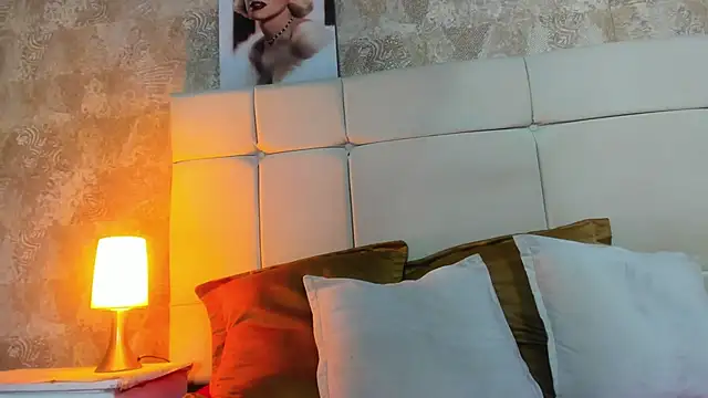 Liam Mush online show from April 10, 9:00 pm