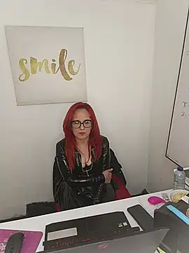 MarianaMonsalve  online show from February 19, 3:58 am