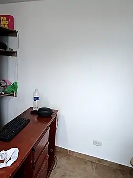 Snapshot of sexcolombia20 chatting on June 14, 11:11 am sexcolombia20 online show from June 14, 11:11 am