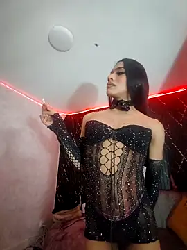 Isis Hot   online show from March 2, 4:46 am