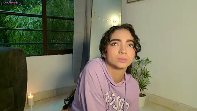 adelineevs online show from January 12, 9:52 pm