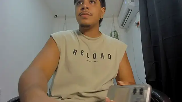 Darkalphax1 online show from January 8, 2:45 pm