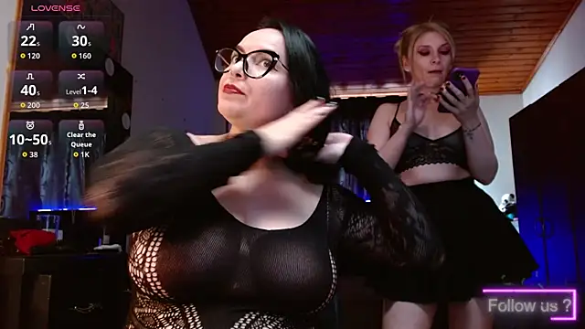 HoneyblakeandEmmagrey online show from January 10, 8:26 pm