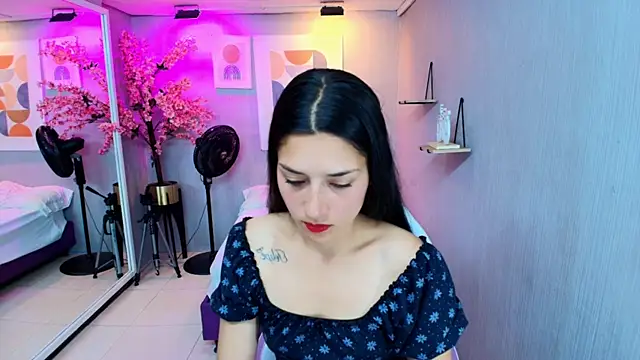 Sol rousse online show from January 9, 11:39 am