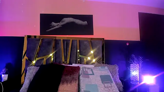 Chloe Connor online show from March 25, 4:34 am