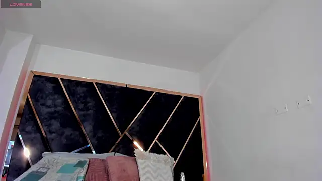 Chloe Connor online show from February 21, 11:56 am