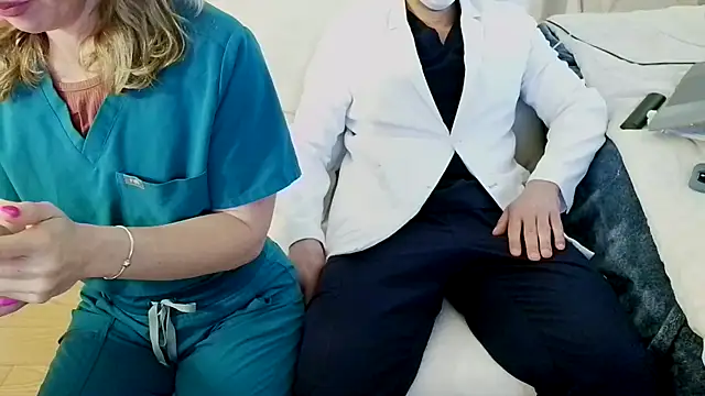 Ambrrr online show from April 18, 8:42 pm