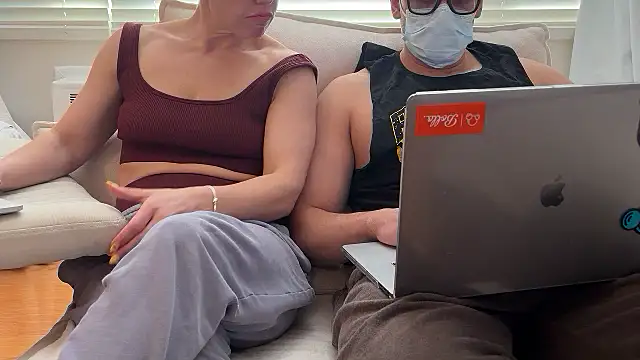 Ambrrr online show from April 5, 8:37 pm