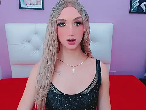 shantal gil online show from May 2, 4:28 am