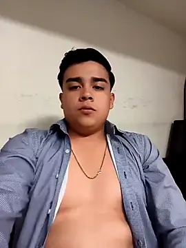 Yosoyelmismo-6737 online show from May 17, 9:48 pm