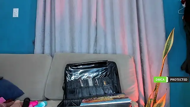 duathelastmilk online show from February 25, 8:47 am