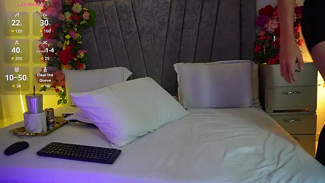 xkassandraxx online show from February 23, 6:47 am