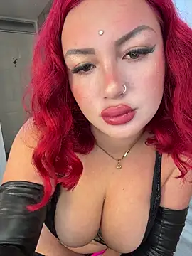 Talia Foxx online show from March 20, 11:28 pm