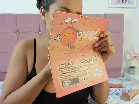 MiaKleinX online show from March 2, 8:49 pm