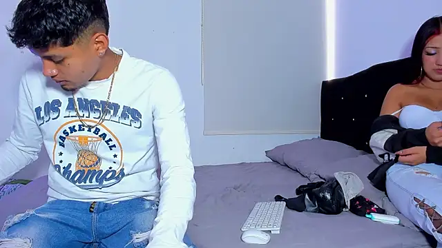 Bela and Dominicck online show from January 15, 8:23 pm