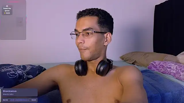 Pikashu7u7 online show from March 2, 5:08 am