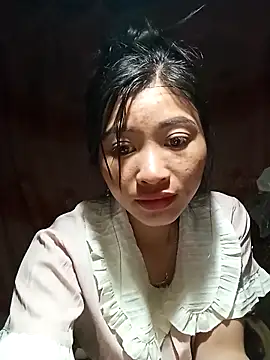 Hiniyk2 online show from April 18, 1:46 pm