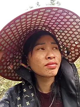 Hiniyk2 online show from April 4, 3:02 am