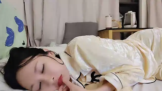 Ttaotao16877 online show from April 4, 5:08 pm