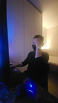 OnlyHand9x online show from February 3, 4:56 pm