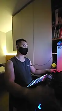 OnlyHand9x online show from March 25, 4:39 pm